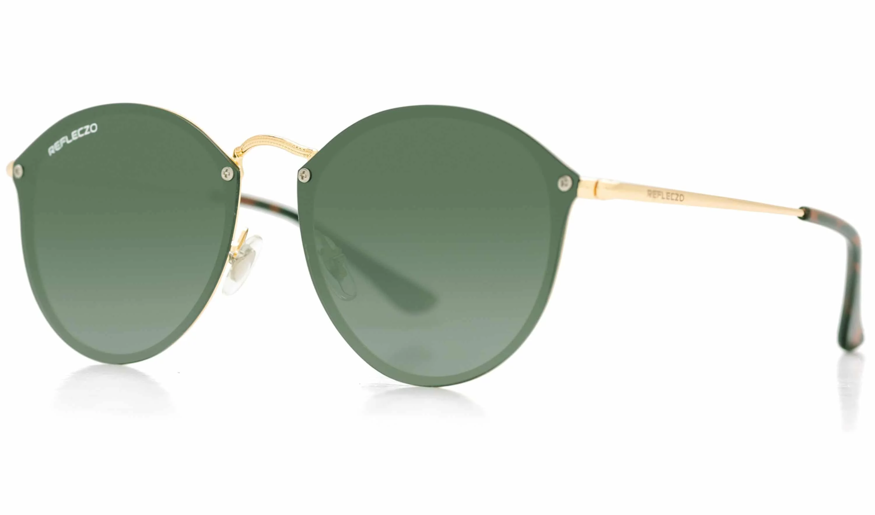 Alternative view of Luster Verdes