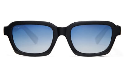 8030-atlas-black-blue-frontal
